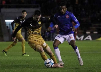 Dorados gana su primer triunfo y expulsan a Maradona