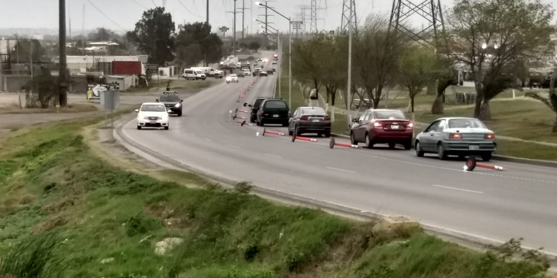 Continúan funcionando carriles alternos sobre libramiento Pérez Treviño