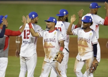 República Dominicana se impone ante Panamá