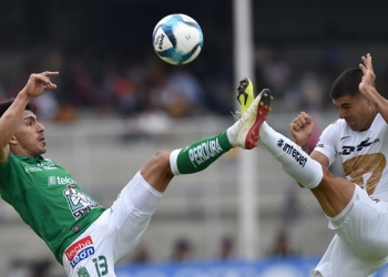 León liquida a Pumas a domicilio
