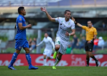 Santos Laguna sorprende al Cruz Azul en la LIGA Bancomer MX