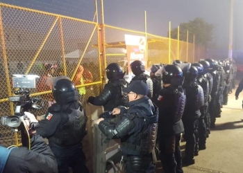 Llegan otros 180 migrantes procedentes de Ciudad de México