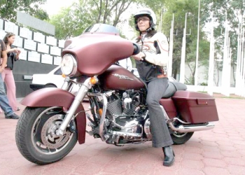 Reajustan salario de Ana Guevara directora de CONADE