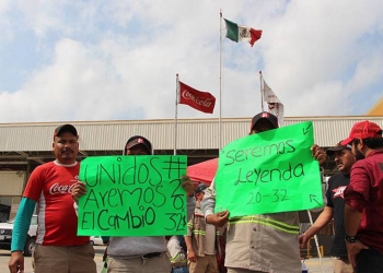 Empleados de Arca Continental inician huelga en Tamaulipas