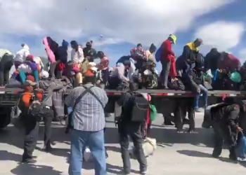 Nueve remolques pertenecientes a la caravana migrante llegan a Saltillo