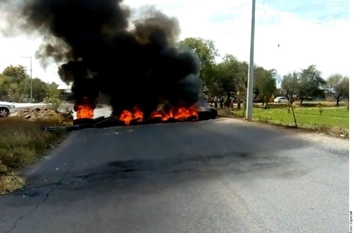 Habitantes de la comunidad de Santa Rosa de Lima enfrentan a militares