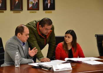 Regidores señalan propuestas incompletas