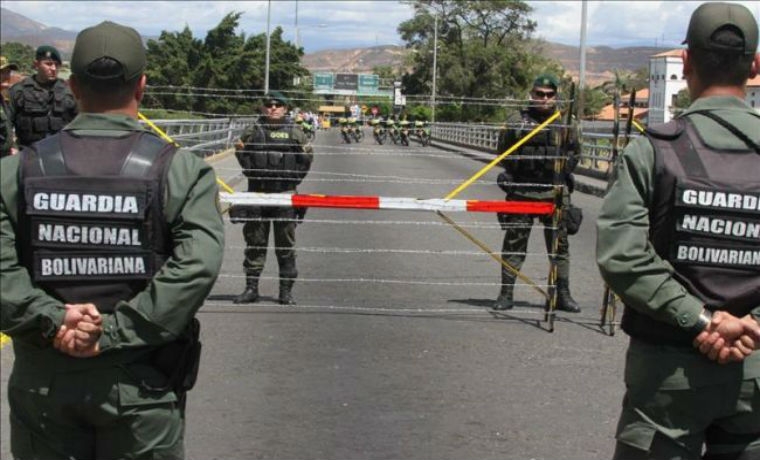 Soldados Venezolanos se unen a la oposición