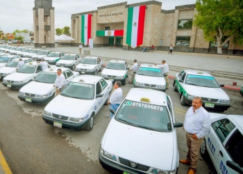 Aprovechan Taxis descuentos en derecho de Ruta