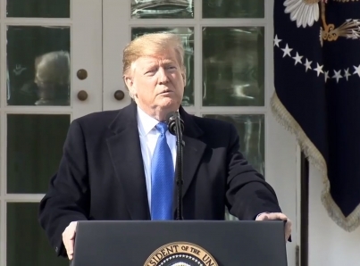 Trump declara emergencia nacional por 8 mil mdd para el muro