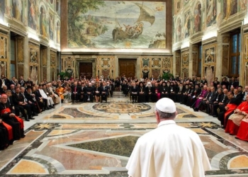 Encuentro Mundial de Obispos acto de responsabilidad pastoral