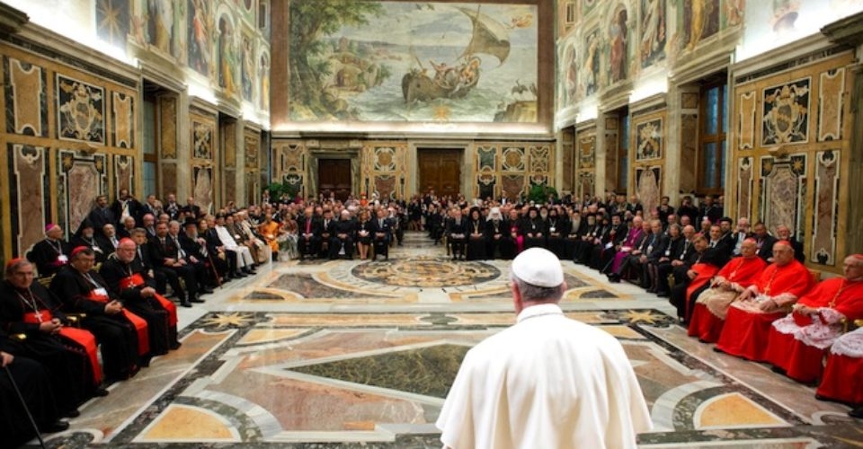 Encuentro Mundial de Obispos acto de responsabilidad pastoral