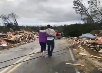 Tornados dejan al menos 10 muertos en Alabama