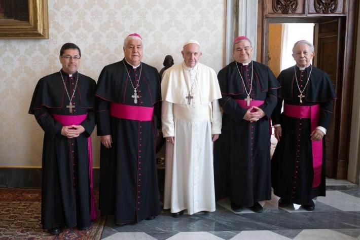 Rechaza el Papa invitación para visitar México en 2021