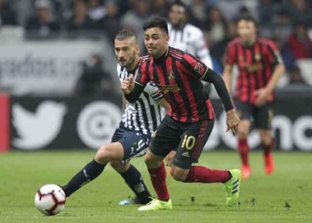 Rayados pone un pie en la semifinal de la CONCACAF