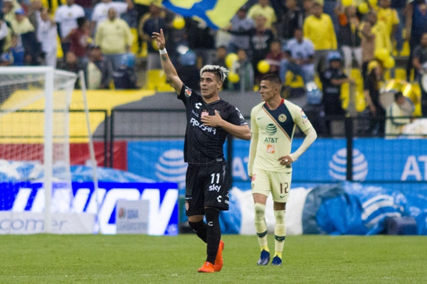 Necaxa golea al América 3-1