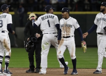 Boston cae ante Marineros