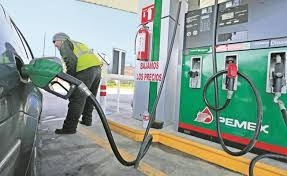 Desabasto termina en ¡gasolinazo!
