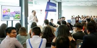 El Senado imparte “Escuela de Políticos”