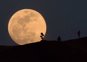 La ‘superluna de gusano’ coincidirá con el equinoccio de marzo