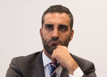 Simón Levy renuncia a la subsecretaría de Turismo