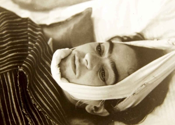 Subastarán fotos inéditas de Frida Kahlo