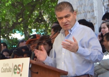 Adelante Coahuila con programas de legalización de vivienda: Riquelme