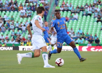 Cae Tigres ante Santos pero avanza a la final