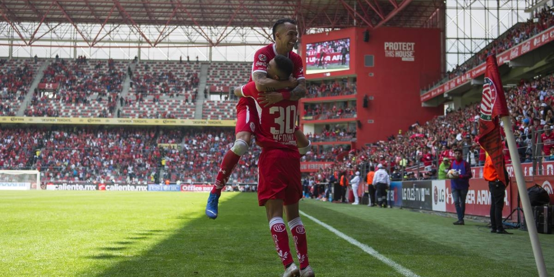 Diablos humilla a Monterrey