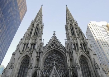 Hombre dispuesto a incendiar catedral de Nueva York