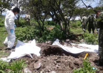 Localizan 42 cuerpos en Fosas Clandestinas