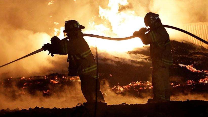 Se registra incendio en ducto de Pemex en León, Guanajuato
