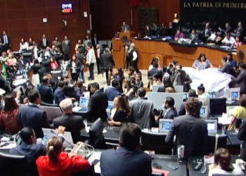 Senado avala en lo general y en lo particular la reforma educativa