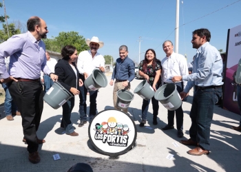Entregan obras de drenaje en Arteaga, Coahuila