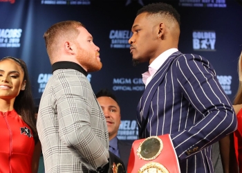 Saúl Álvarez y Daniel Jacobs en la báscula