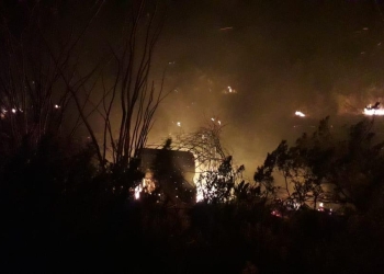 Huachicoleros provocan incendio