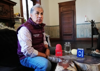 Urge democratizar a Morena