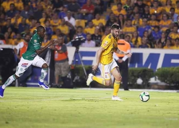 Tigres pega primero