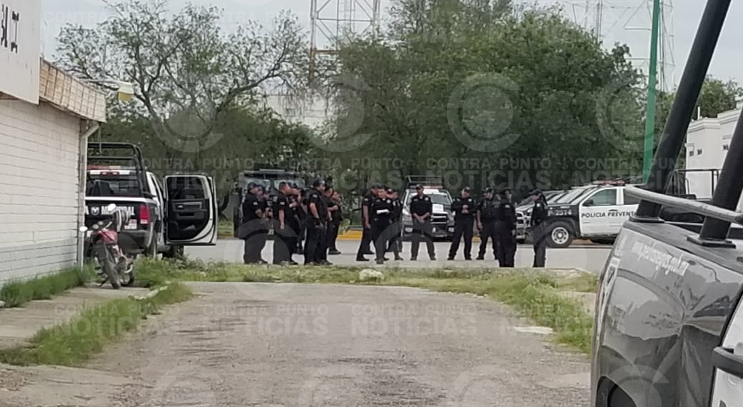Policías municipales amenazan con paro de labores