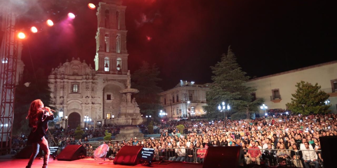 Edith Márquez se presenta en “ConCierto Amor” en Saltillo
