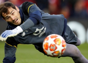 Hospitalizan a Iker Casillas tras sufrir un infarto
