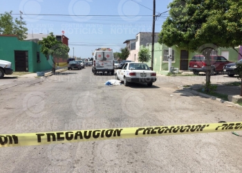 La muerte sorprende a un taxista