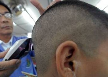 Niños y niñas con cabello como quieran, siguiente paso tras uniforme neutro: REDIM