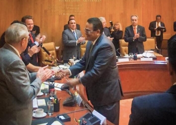 Toma protesta Javier Guerrero como Secretario General del IMSS