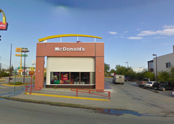 Multa Simas con 25 mil pesos a HEB, y con 50 mil a McDonalds