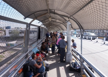 Acuña fija postura de colaboración ante la repatriación de inmigrantes