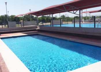 Albercas Municipales ofrecen clases de natación