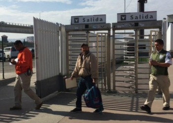En 4 días, México recibe a mil 498 migrantes retornados de EU