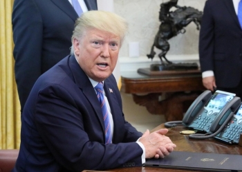 Trump descarta aranceles a México y elogia a López Obrador
