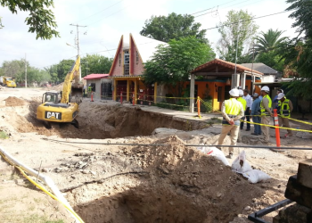 Reparan primer tramo socavón en la colonia Esperanza